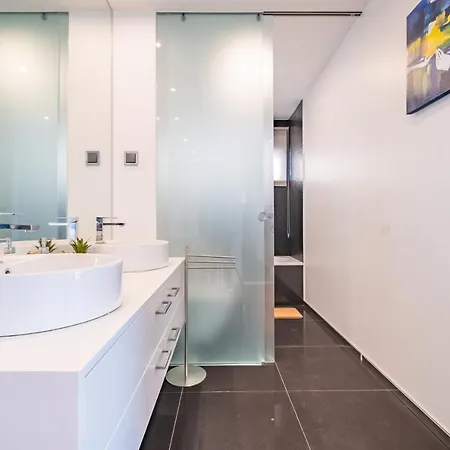 Apartment Funchal Atlantic Views Spacious Luxury Funchal (Madeira)