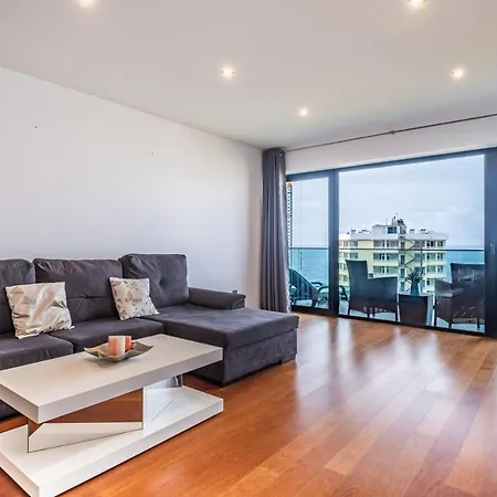 Funchal Atlantic Views Spacious Luxury Apartment